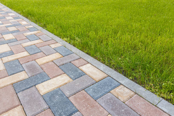 Best Driveway Paving Contractor  in Edmonds, WA